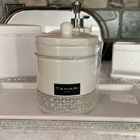 🎉SOLD🎉Tahari White RHINESTONES Crystals Luxe Glam 5 Pc Set | NEW! - Picture 3 of 9